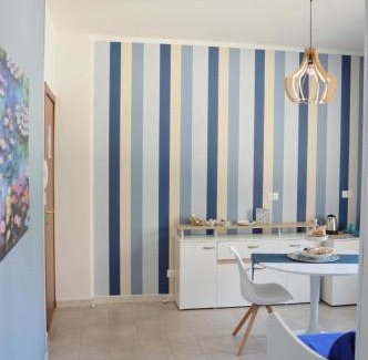 Lido di Campomarino Bed & Breakfast | Cozy B&B Campitur: Ocean Views & Private Beach Access