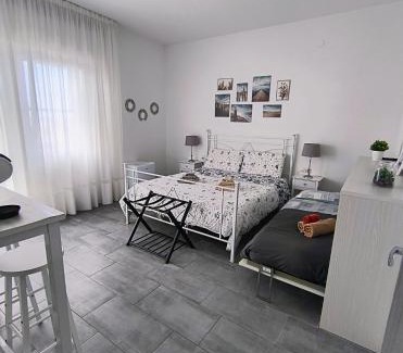 Porto Torres Apartment | Casa Balai: Family-Friendly B&B Just Steps from the Beach