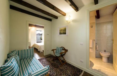 Carciano Bed & Breakfast | Child-Friendly B&B Casa del Lago with 9.4/10 Guest Rating