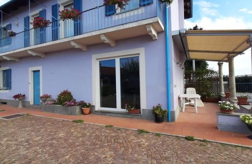 Verzuolo Bed & Breakfast | Family-Friendly B&B Casa Lilla with High Guest Ratings