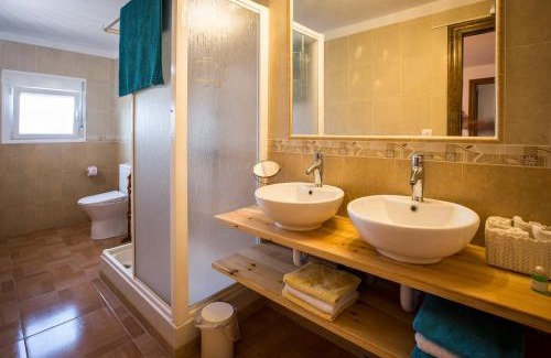 Velez-Blanco Bed & Breakfast | Seaside Escape at B&B Casa Luna Vélez Blanco, Rated 9.4