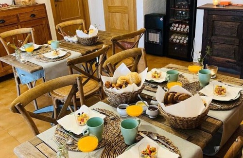 Ontinyent Apartment | Cozy B&B Casa Mil Sueños: Pool, Ocean View & Family Friendly
