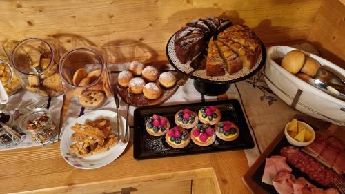 Caderzone Terme Bed & Breakfast | Family-Friendly Retreat at B&B Casa Nostra, Rated 9.3/10
