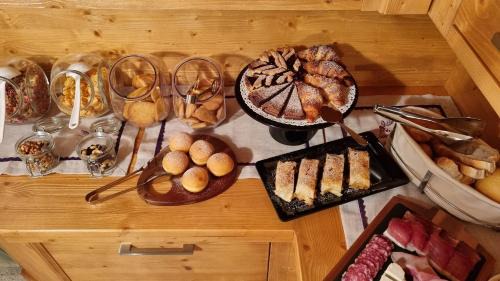 Caderzone Terme Bed & Breakfast | Family-Friendly Retreat at B&B Casa Nostra, Rated 9.3/10