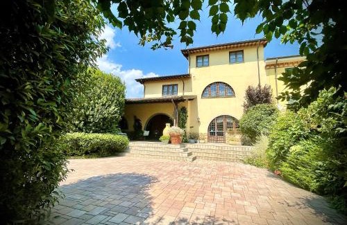 Stiava Bed & Breakfast | Exceptional Stay at B&b Casa Penelope with Pool & Breakfast