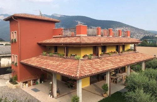 Rivoli Veronese Bed & Breakfast | Cozy B&B Casa Zuane: Breakfast & Child-Friendly Retreat