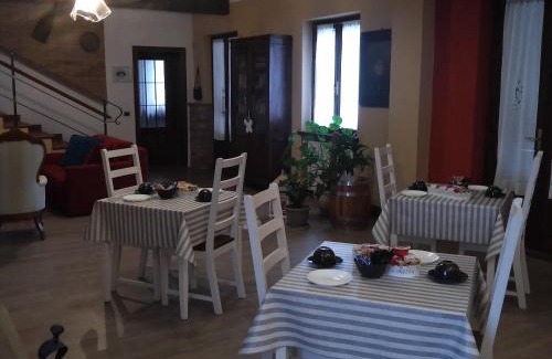 Granozzo con Monticello Bed & Breakfast | Welcoming B&B Cascina Baraggione: 8.8/10 & Pet Friendly