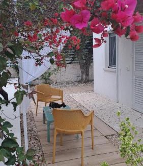 Mattinata House | Discover Casrienn: 9.3/10 with Hot Tub & Pet-Friendly Stay