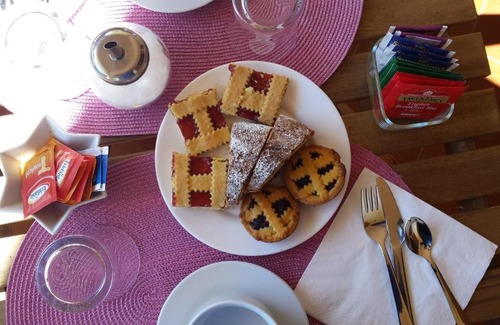 San Felice Circeo Bed & Breakfast | Cozy B&B Cavalieri: Pet and Child Friendly Retreat