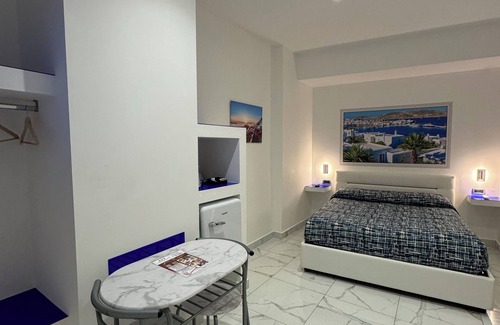 Cosenza House | Cozy B&B Center City: Child-Friendly Stay with Spa & Breakfast