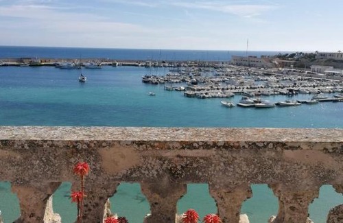 Otranto Historic Centre Bed & Breakfast | Historic Elegance at B&B Centro Storico with Breakfast
