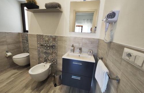 Aci Trezza Bed & Breakfast | Guest Rated 10/10 at B&B CESARE'S with Hot Tub & Breakfast