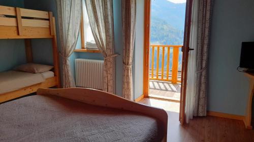 Sant'Orsola Terme Bed & Breakfast | Cozy Retreat at B&B Blumenstube with Oceanfront Views