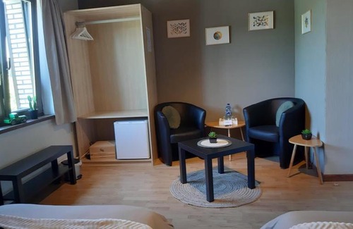 Stavelot Bed & Breakfast | Explore B&B Circuitez-vous: Top-Rated with Family-Friendly Amenities
