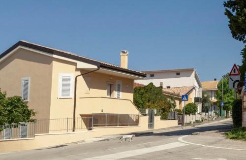 Pianella Bed & Breakfast | Discover B&B CIVICO CINQUE: Guest Rated 9.6/10