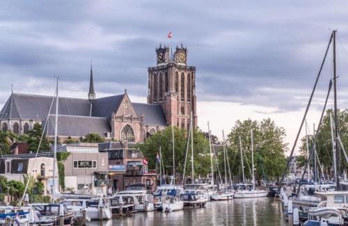 Dordrecht Bed & Breakfast | Guest Favorite: B&B Cleyn Cruysenborgh 1531 with Breakfast