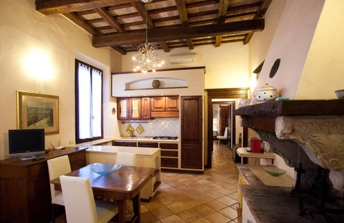 Longiano House | Eco-Friendly B&B Corte dei Turchi with Ocean Views