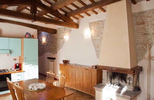 Longiano House | Eco-Friendly B&B Corte dei Turchi with Ocean Views