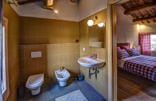 Sarzano Bed & Breakfast | Discover B&B Corte Vignazza: Pet Friendly & Family-Friendly Stay
