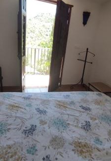 Cutar Bed & Breakfast | Beautiful B&B Cortijo Loma León with Oceanfront Views