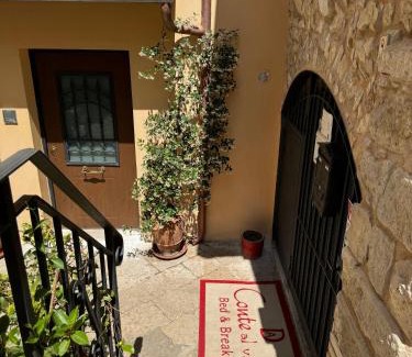 Fondi Bed & Breakfast | Inviting B&B Da Conte al Vicoletto: Breakfast Included!