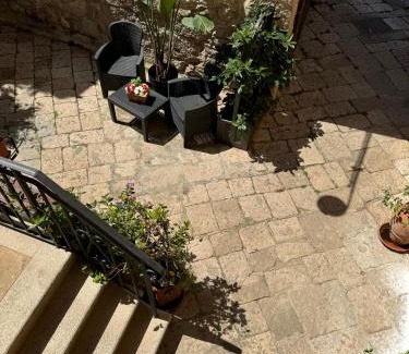 Fondi Bed & Breakfast | Inviting B&B Da Conte al Vicoletto: Breakfast Included!