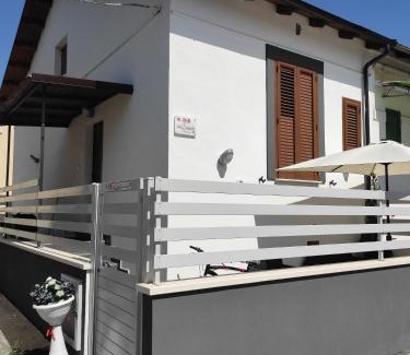 Magliano deʼ Marsi Bed & Breakfast | Guest Rated B&B Da Daniela: Family-Friendly with Kitchen