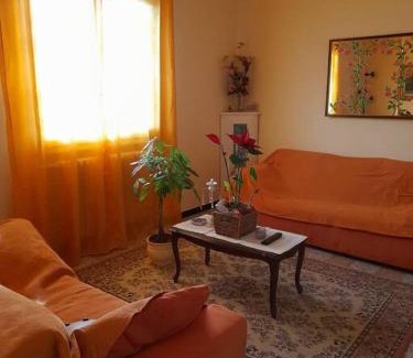 Castel Bolognese Bed & Breakfast | Pet-Friendly B&B da Fiore with Breakfast & Kitchen Access