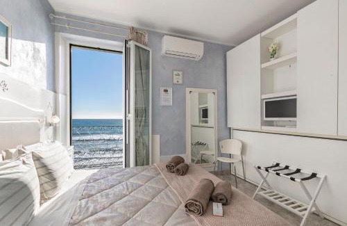 Alassio Bed & Breakfast | Elegant Stays at B&B DaGiueli: Pet-Friendly & Breakfast