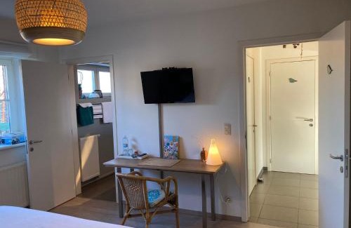 Wortel Bed & Breakfast | Top-Rated B&B De Grote Plaats with Breakfast & Family Amenities