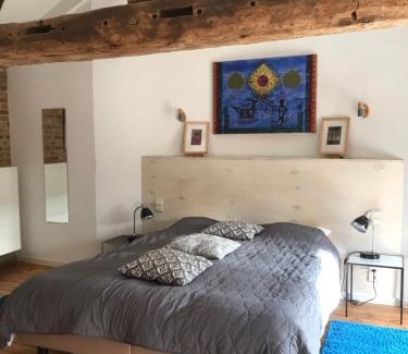 Heks Bed & Breakfast | Pet-Friendly B&B De Henehoeve with Oceanfront Views