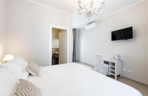 Brusuglio House | Pet-Friendly B&B De I Bravi with Top Guest Ratings