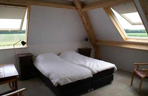 Oud Gastel Bed & Breakfast | Cozy Getaway at B&B de Luijenbergh with Hot Tub & More