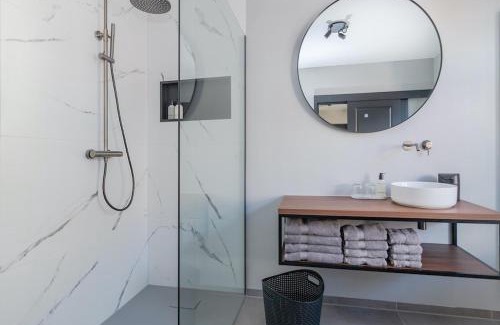 Nuth Bed & Breakfast | Charming B&B De Oude Dorpsslagerij with Breakfast Included