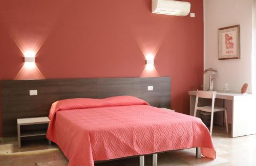 Mili San Pietro Bed & Breakfast | Top-Rated Family-Friendly B&B Delle Serre Awaits You