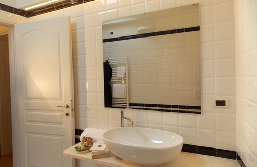 Pisa City Centre Bed & Breakfast | Exceptional B&B Di Camilla: Spa & Breakfast Included