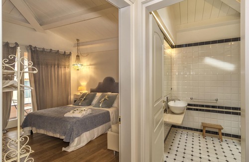 Pisa City Centre Bed & Breakfast | Exceptional B&B Di Camilla: Spa & Breakfast Included