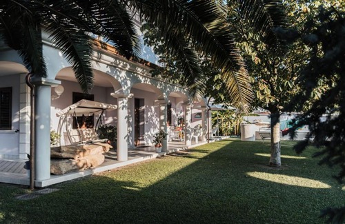 San Giovanni Teatino Bed & Breakfast | Guest Rated B&B Domus Aurea: Your Ideal Getaway