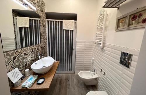 Arenella Bed & Breakfast | Serene B&B Don Mimì with Oceanfront Views & Spa Retreat