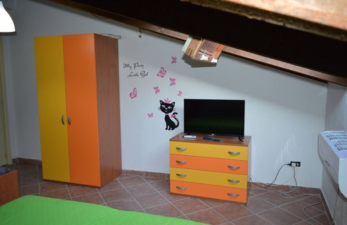 San Mauro Cilento Bed & Breakfast | Cozy B&B Don Peppe: Family-Friendly Stay with Breakfast