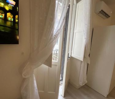 Dragonea House | Charming B&B Due Su Due with Child-Friendly Amenities