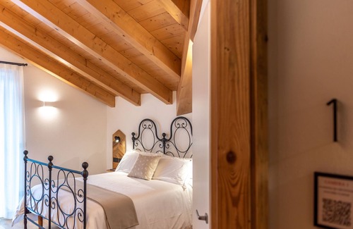 Canale d'Agordo Bed & Breakfast | Relax at B&B El Lares 1: Family-Friendly with Spa Amenities