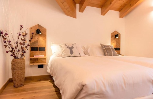 Canale d'Agordo Bed & Breakfast | Pet-Friendly Retreat at B&B El Lares - L'Avez, Rated 9/10