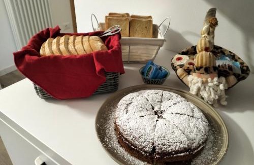 Castel Ivano Bed & Breakfast | Guest Rated 9.7/10 at B&B Elisè - Perfect for Families!
