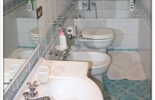 Monreale Bed & Breakfast | Discover B & B Elvira Al Duomo "Verde" for Your Stay