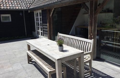 Valkenheide Bed & Breakfast | Guest Rated: 10/10 at B&B en Boshuis Darthuizerpoort