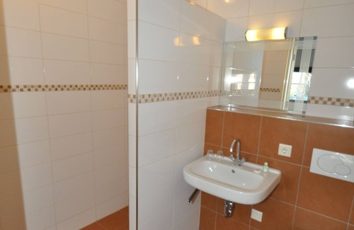 Ootmarsum Bed & Breakfast | Top-Rated B&B Erve Höwerboer with Family-Friendly Dining
