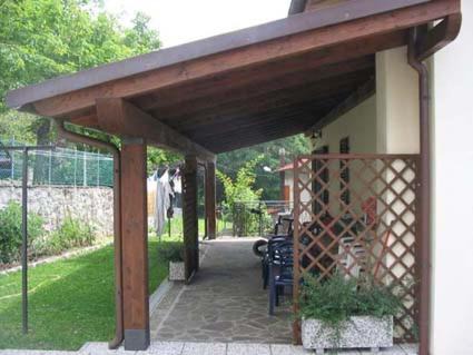 Corrubbio di Negarine Bed & Breakfast | Discover B&B fam. ACCIAI: Pet-Friendly & Family-Oriented Stay