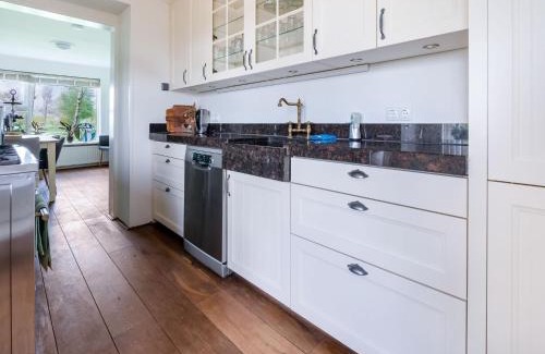 Suwald House | Charming Holiday Home in Suwald with Hot Tub & Pet Friendly