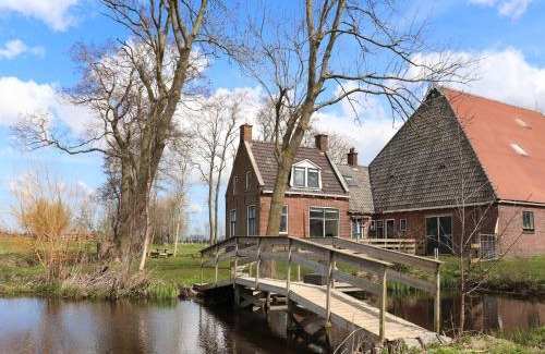 Suwald House | B&B farm in Grutsk Suwald with private harbour, cleaning included